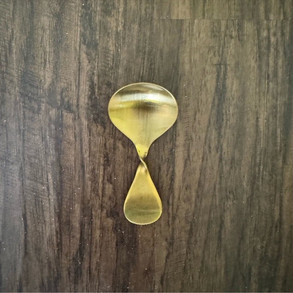 Cb2 pirouette gold mini spoon size 3.27” - Picture 9 of 9